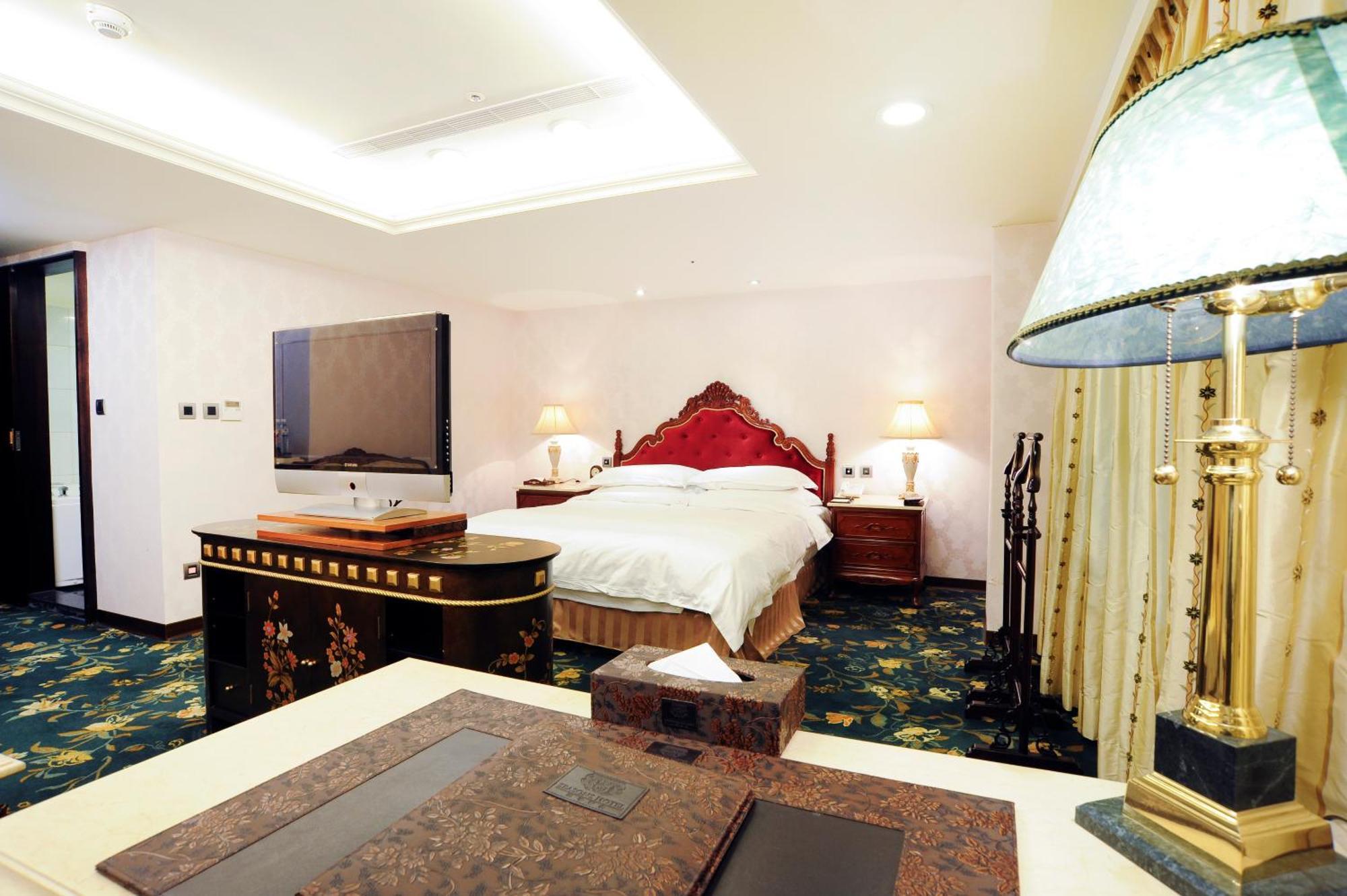 Royal Seasons Hotel Taipei ‧ Nanjing W. Екстер'єр фото