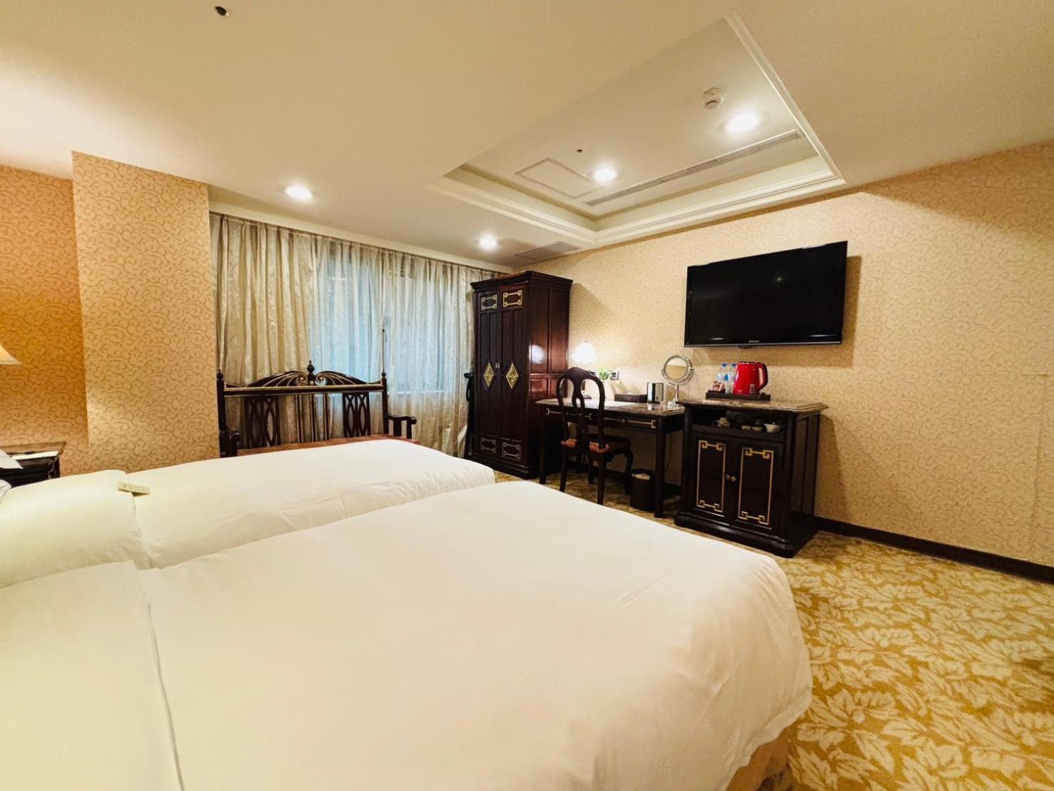 Royal Seasons Hotel Taipei ‧ Nanjing W. Екстер'єр фото