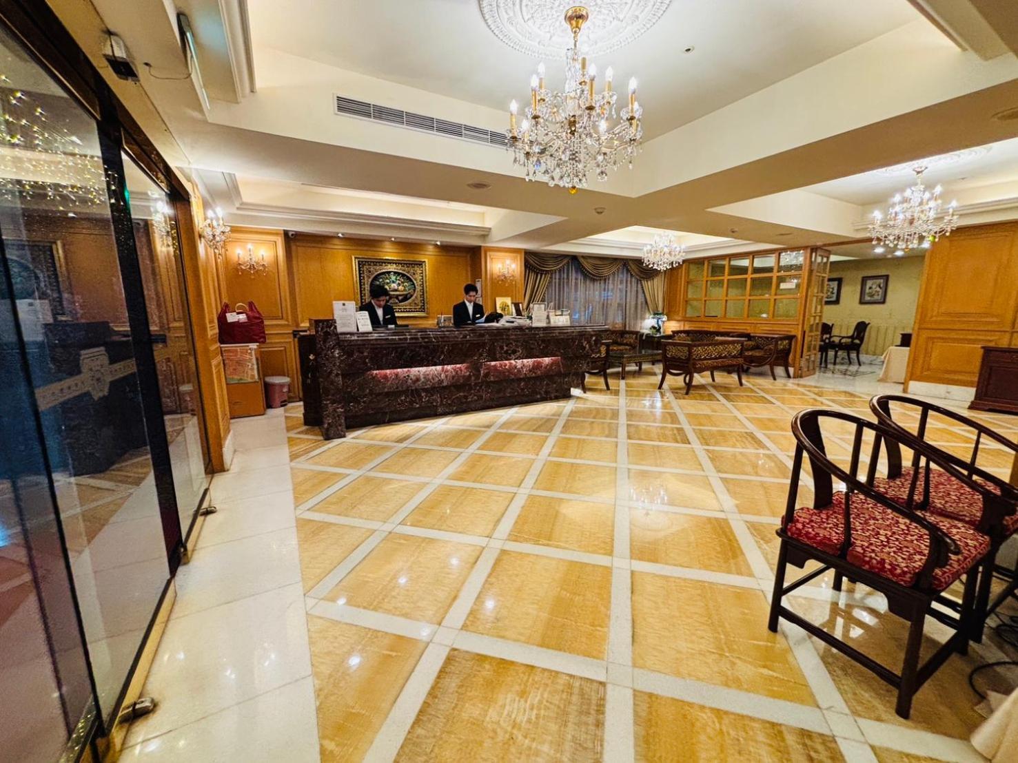 Royal Seasons Hotel Taipei ‧ Nanjing W. Екстер'єр фото